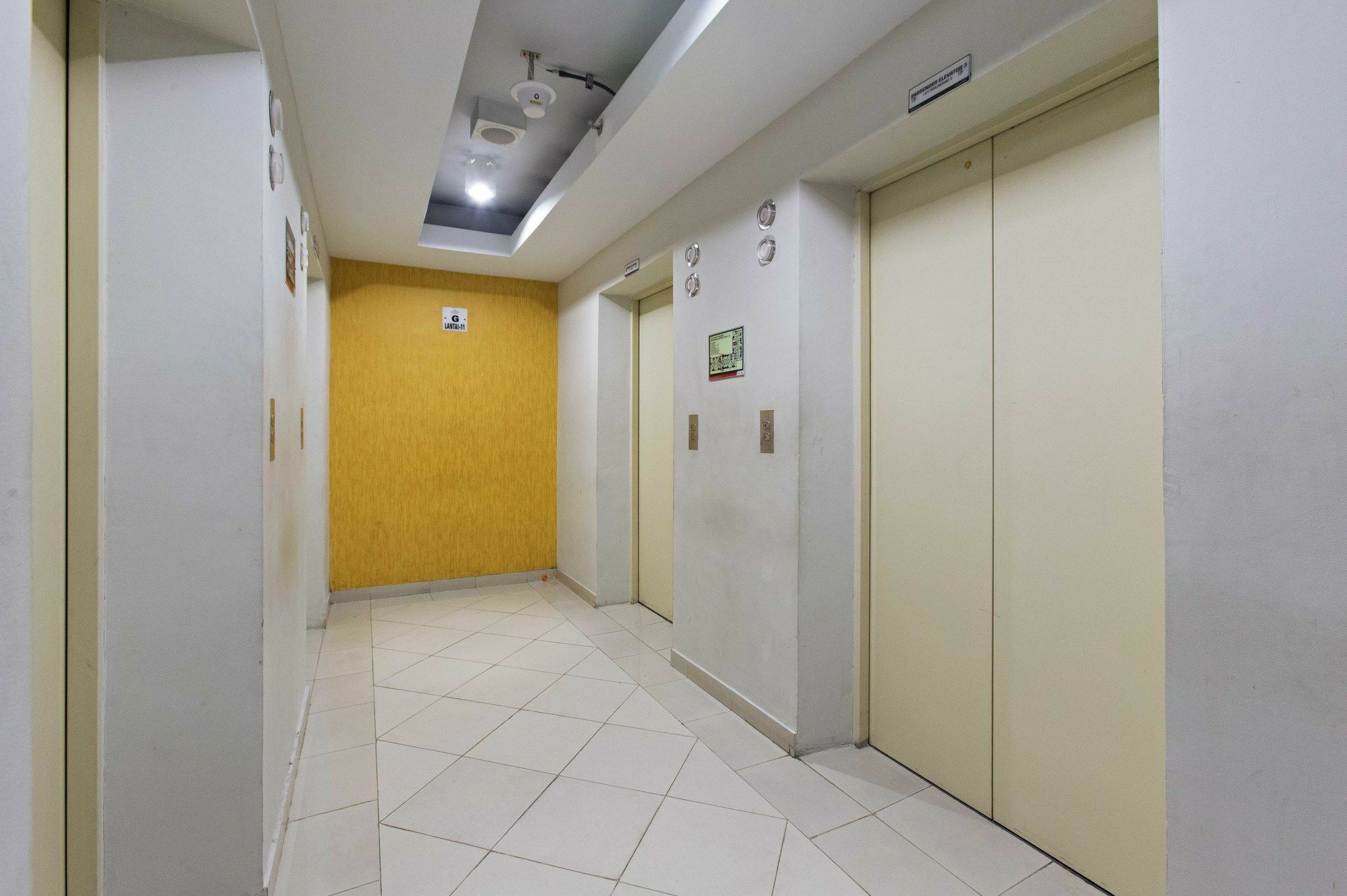 Reddoorz Apartment @ Pegangsaan Kelapa Gading 3 Jakarta Exterior foto